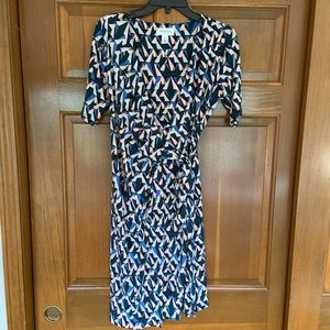 Motherhood Maternity wrap dress 💕💙🖤